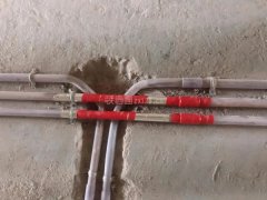 所以正在选择灯具